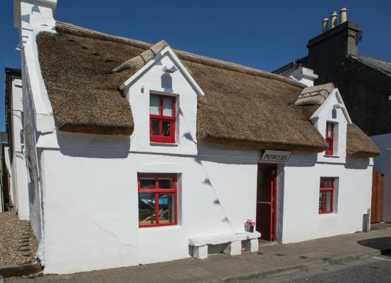 Powers Thatched Bar & Restaurant