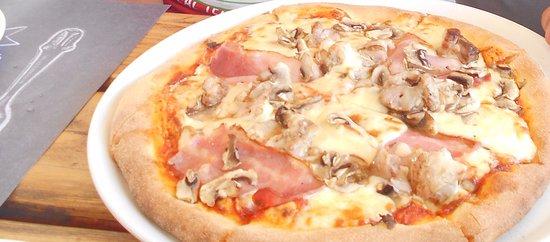 Ena Restaurant Pizza Gelateria