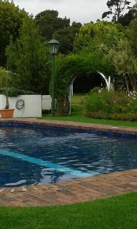 Twin Palms Restaurant