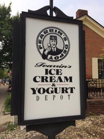 Fearrin's Ice Cream & Yogurt Depot