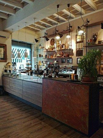 Bar Gelateria Bandirali