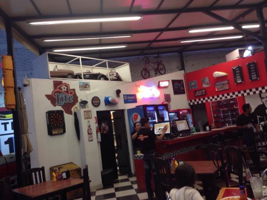 La hamburgueseria ruta 111