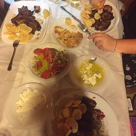 Taverna Platanos Patsonas