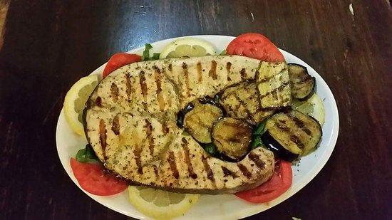 Mezedopoleio O Xezonis Kafeneio