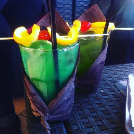 Hibiscus Lounge Cafe