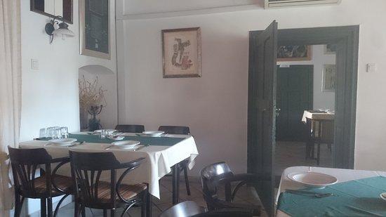 Andrew V. Restaurant and Cafe