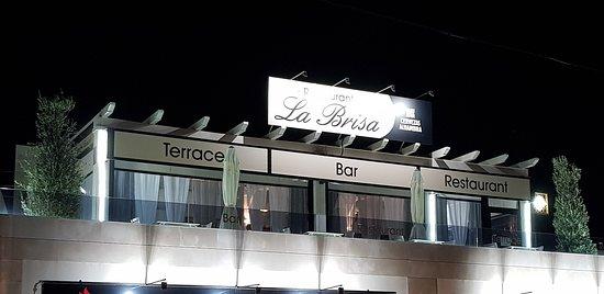 La Brisa Bar Restaurant