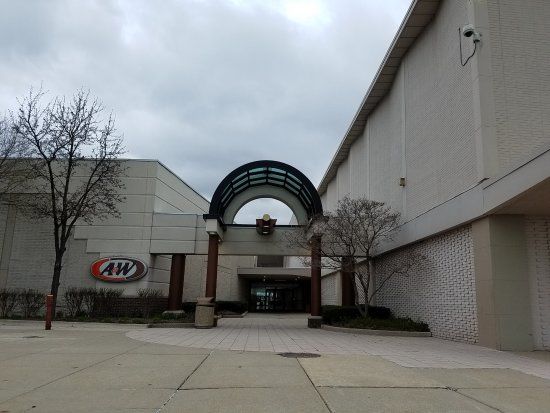 Oakland Mall Shopping Center