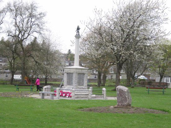 Dalbeattie War Memorial