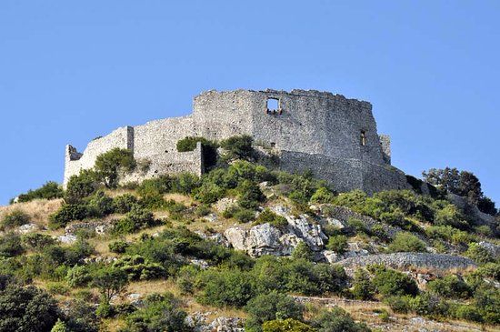 Castella Saint-Victor-La-Coste