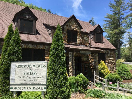 Crossnore Weavers and Gallery