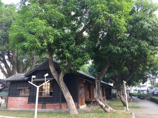 Yun Zhong Street Cultural and Creative Area