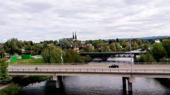 Parc et Promenade de la Riviere-aux-Sables