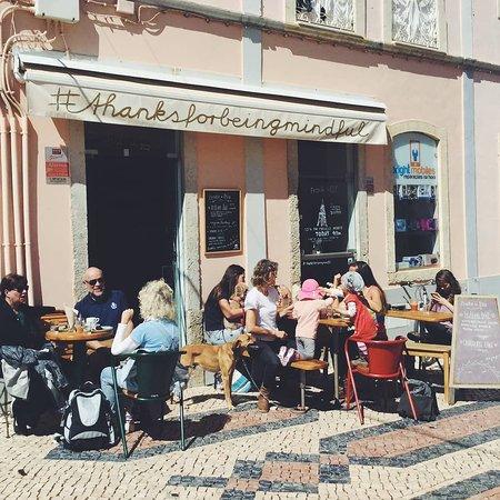 Goldig Cafe & Take Away