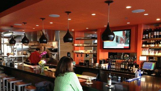 Iya Sushi and Noodle Kitchen