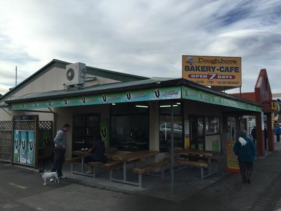 Doughboys Bakery and Cafe