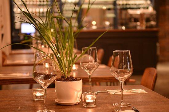 Vinalia Vinobar y Bistro