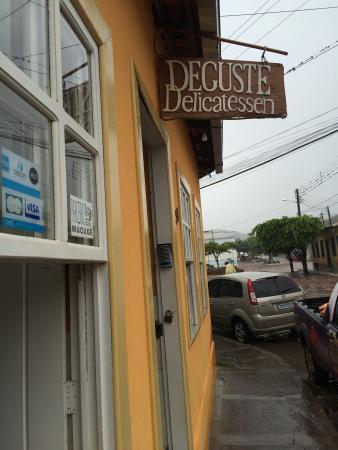 Delicatessen Deguste