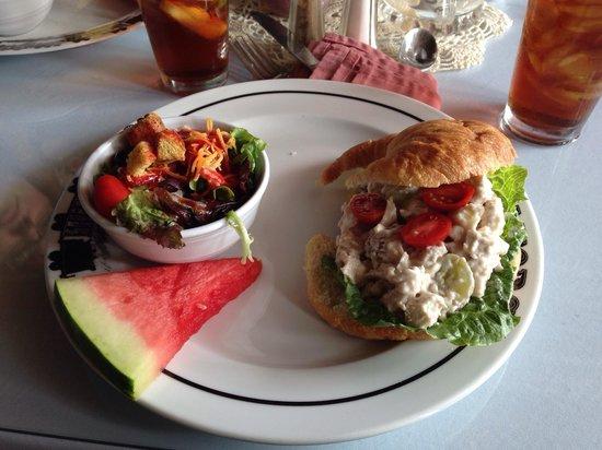 Iron Horse Restaurant