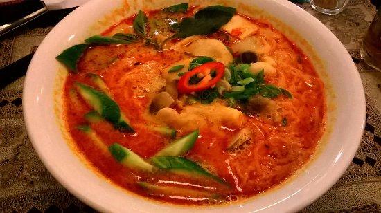 Lau Nam Chay An Nhien