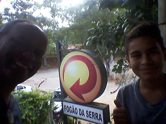 Restaurante e Cachacaria Fogao da Serra