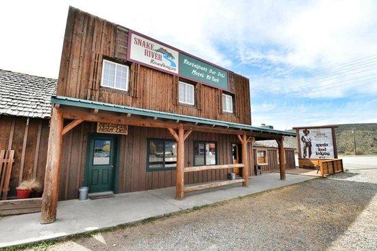 Snake River Roadhouse