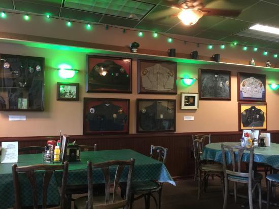 Johnny McTighe's Irish Pub