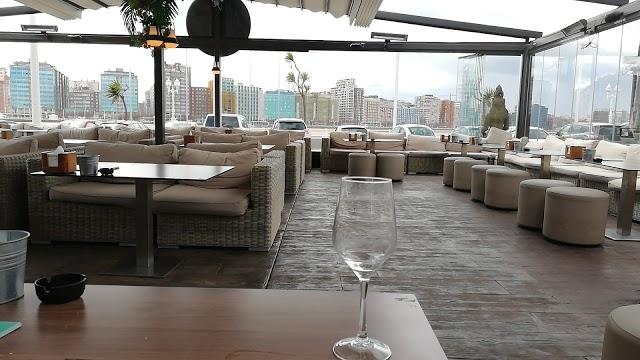 Pura Vida Beach Club