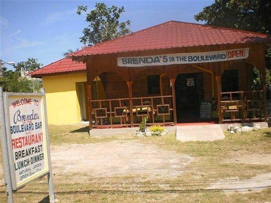 Brenda's on the Boulevard Restaurant and Bar