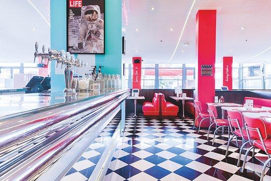 Holly's Diner La Rochelle