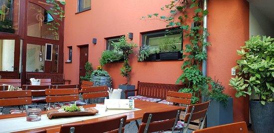 Weingut & Straußwirtschaft Höhn