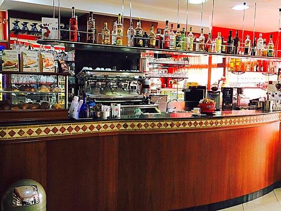 Bar Tabacchi La Movida