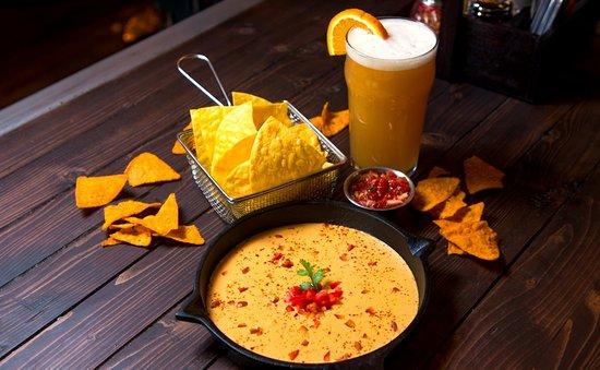 Underdoggs Bar & Kitchen