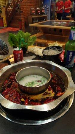 Chongqing Liuyishou Hot Pot