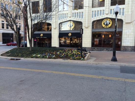 Einstein Bros Bagels