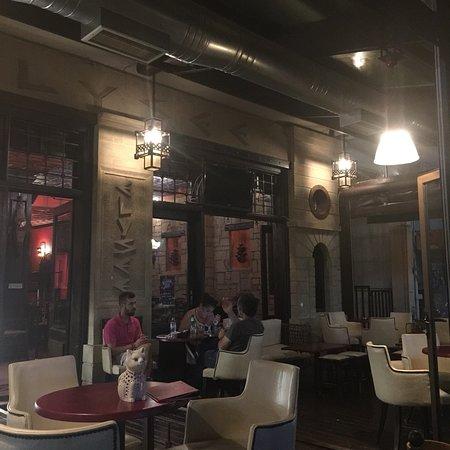 Restaurant- Cafe- Pizzeria Elysee