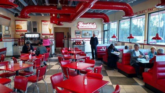Freddy's Frozen Custard & Steakburgers