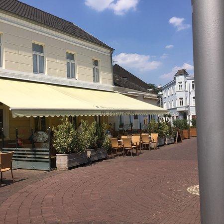Eiscafe Zalivani