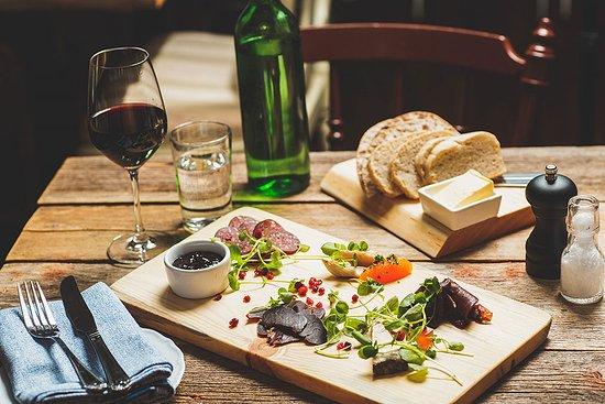 Knut Restaurang & Bar