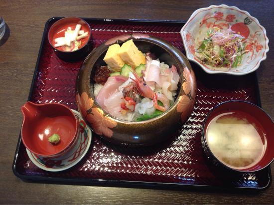 Noto Seafood Domburi Mitone