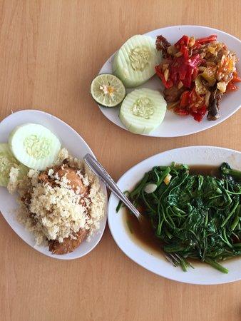 Ayam Goreng Tulang Lunak Hayam Wuruk Yogyakarta