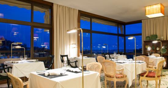 Monserrate Restaurant