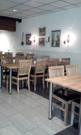 Zara Bar & Pizzeria Restaurang