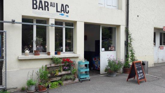Bar au Lac