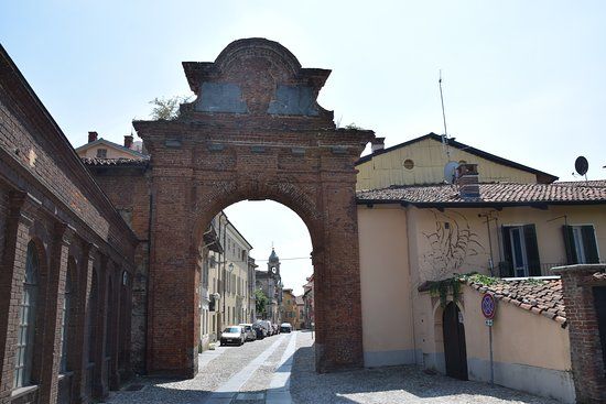 Porta della Torrazza
