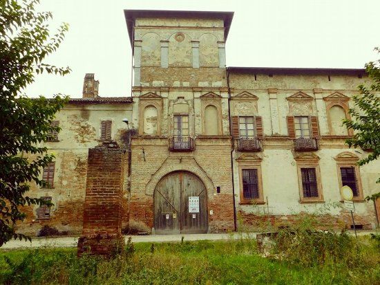 Castello Botta Adorno
