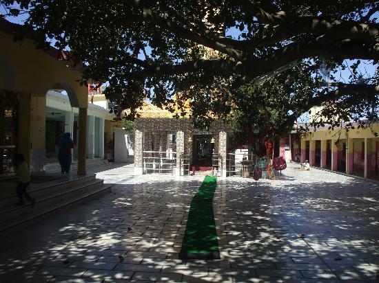 Sheetla Devi Temple