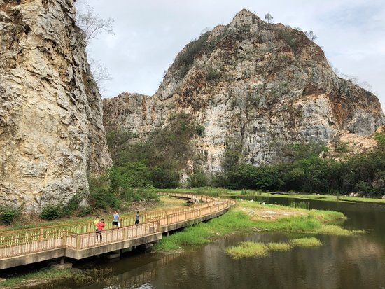Khao Ngu Stone Park