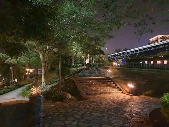 Jiaoxi Hot Spring Plaza