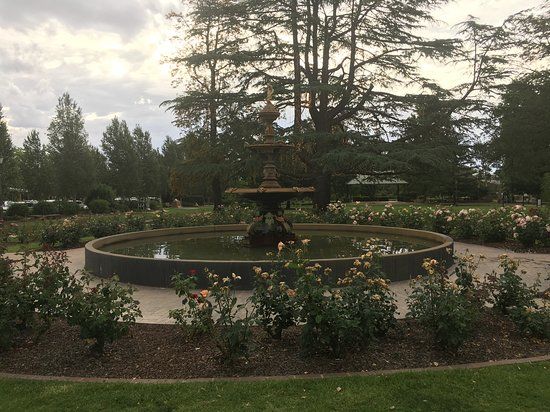 Victory Memorial Gardens